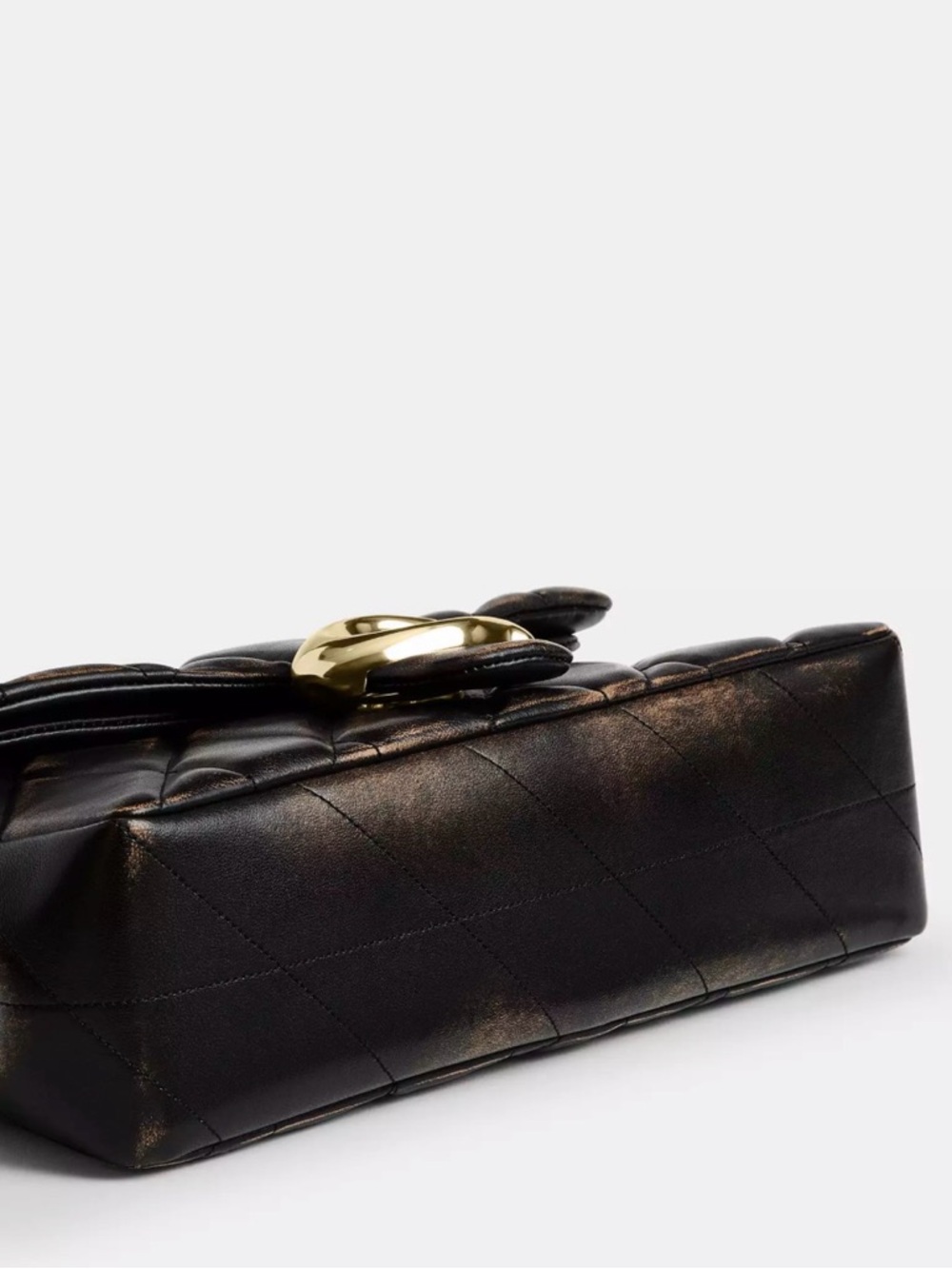 Tabby Shoulder Bag 26 In Loved Leather With Quilting - Picture 2 of 10